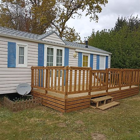 Mobil-Home Dans Camping Municipal Kermaria-Sulard Zewnętrze zdjęcie